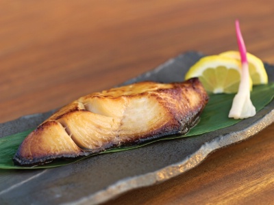 Cabillaud Black Cod sauce miso et yuzu. Cabillaud Black Cod sauce miso et yuzu.