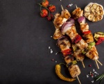 Une marinade longue attendrit-elle la viande ?