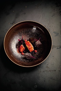 Homard, betterave, mûre Homard, betterave, mûre