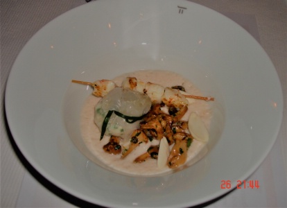 Priestley de langoustine de Pierre Gagnaire. Priestley de langoustine de Pierre Gagnaire.