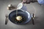 Escargots de Trémontagne en beurre persillé, mousseux de reblochon, boulangère de potiron, émulsion de lait