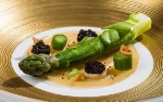 Maximin Hellio : Asperge de Mallemort, haddock, caviar de France