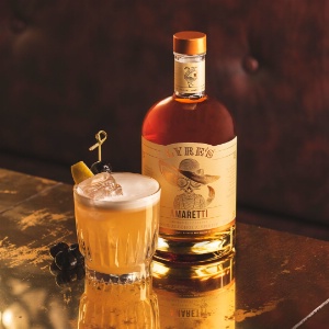 Amaretto Sour (version sans alcool) de Lyre's. Amaretto Sour (version sans alcool) de Lyre's.