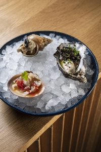 Le plateau de fruits de mer selon le chef étoilé Pascal Barbot. Le plateau de fruits de mer selon le chef étoilé Pascal Barbot.
