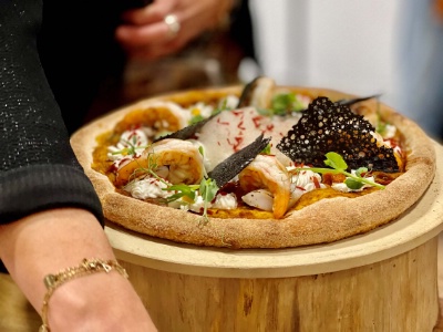 C'era une Volta est la pizza gagnante du concours Pizza a Due de Galbani Professional, réalisée par Caroline Maya et Alain-Patrick Fauconnet.