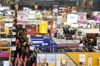Le marché du snacking en France, c'est un chiffre d'affaires de 33 milliards d'euros et 165 000 points de vente recensés en 2011. Depuis 14 ans, le salon Sandwich & Snack Show suit son évolution.