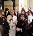 Élisabeth Borne inaugure un nouveau Café Joyeux à Paris