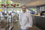 François Gagnaire prend la tête du Café Renault sur les Champs-Élysées