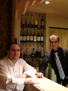 Julien Allano et Mickaël Guilmin vont évoquer, exemple à la clé, la place du whisky dans la cuisine. Julien Allano et Mickaël Guilmin vont évoquer, exemple à la clé, la place du whisky dans la cuisine.