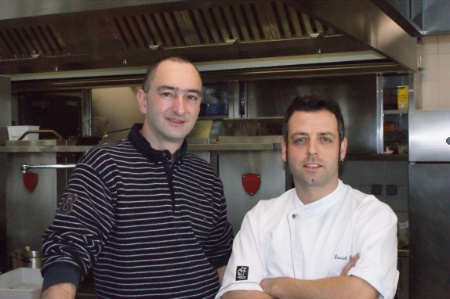 Philippe Puel (à gauche) et Yannick Roux chef de cuisine. Philippe Puel (à gauche) et Yannick Roux chef de cuisine.