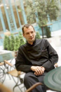 Gilles Grasteau, chef exécutif au Westin Paris. Gilles Grasteau, chef exécutif au Westin Paris.