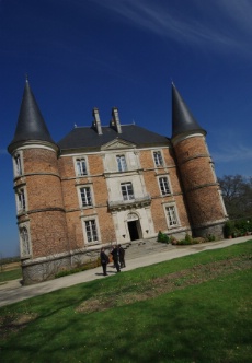 Fondé en 1833, propriété de la famille Khan-Renault depuis 1989, le Château d'Apigné près de Rennes.