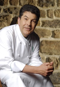 Régis Marcon : 'La baisse de la TVA est une véritable bouffée d'oxygène.' Régis Marcon : 'La baisse de la TVA est une véritable bouffée d'oxygène.'