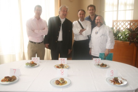Le jury, de gauche à droite : Bruno Blacho, Hervé This, William Boquelet, Stéphane Riss et Philippe Gardette.