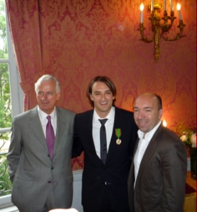 Cyril Lignac, entouré de Michel Barnier, ministre de l'Agriculture et Jacques Pourcel. Cyril Lignac, entouré de Michel Barnier, ministre de l'Agriculture et Jacques Pourcel.