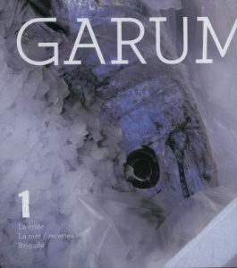 La couverture du premier numéro du magazine Garum. La couverture du premier numéro du magazine Garum.