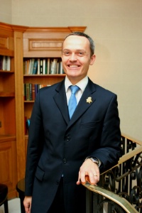 « Je suis amateur de musique, mais c’est une grande première pour moi », souligne David Biraud, sommelier du Crillon à Paris. « Je suis amateur de musique, mais c’est une grande première pour moi », souligne David Biraud, sommelier du Crillon à Paris.