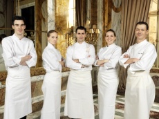 Justin Schmitt, Amandine Chaignot, Christopher Hache, Taryn Bonnefoi et Jérôme Chaucesse.