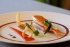 Recette de Christophe Bacquié, Montecristo, Hôtel du Castellet au Castellet (83) : Rouget de roche, en filet juste saisi à l’huile d’olive, Compote d’oignons doux des Cévennes relevée de piment d’Espelette et purée de poivrons rouge