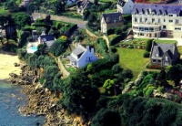 Face à la mer, l'hôtel-restaurant doublement étoilé de Patrick Jeffroy.