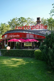 Courtepaille : 217 restaurants et un ticket moyen de 18,5 euros.