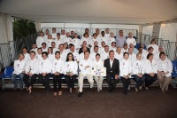 Portrait de famille des chefs participant à la 5ème édition du Festival international gastronomique de Mougins.