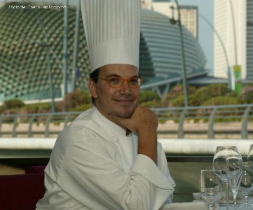 Julien Bompard a une passion pour les produits français. Julien Bompard a une passion pour les produits français.