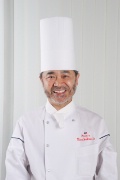 Masaru Kamikakimoto, Camille à Tokyo.