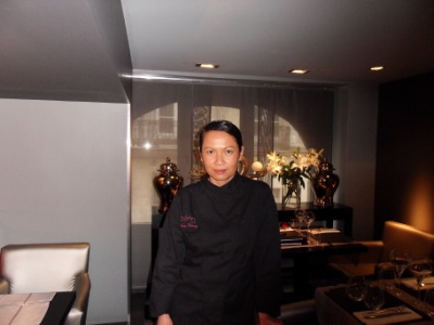 Nhung Phung a voulu faire de son restaurant “un lieu où les sens sont mis à l'honneur par le jeu des contrastes” Nhung Phung a voulu faire de son restaurant “un lieu où les sens sont mis à l'honneur par le jeu des contrastes”