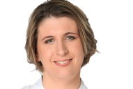 Stéphanie Le Quellec remporte la seconde édition de Top Chef et un beau chèque de 100.000 euros.