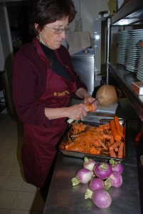 Des produits issus des circuits de proximité sont au menu de Maryse Cossa. Des produits issus des circuits de proximité sont au menu de Maryse Cossa.