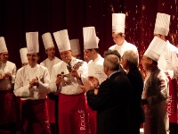 Yannick Alleno, président du jury et les lauréats.