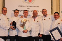Bernard Vaussion, chef de l'Elysée, Julien Gatillon (2ème), Laurent Ciurko-Durand (1er), Frédéric Anton, président du jury, Guillaume Gomez et Franck Baruzier (3ème).