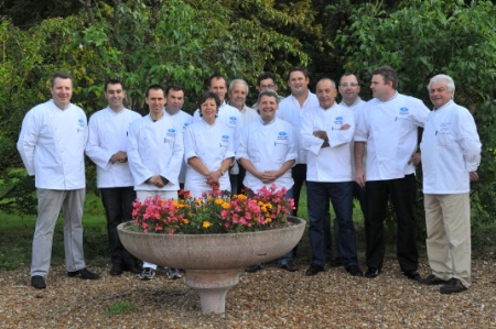 Les membres de l'association culinaire des '19 Bonnes tables Sarthoises', présidés par Olivier Blais, attachent une importance particulière à promouvoir les produits de leur département.
