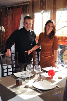 Fabien et Aurélie Dupont dans leur établissement Le Saint Fortunat à Neuville-de-Poitou (86).