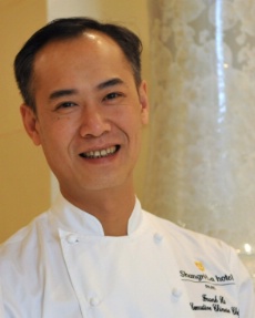 Fils et petit-fils de cuisiniers, Frank Xu est arrivé de Hong Kong pour orchestrer le premier Shang Palace d'Europe.