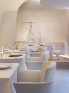 La salle de 42 couverts.