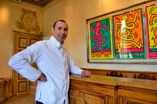 Christophe Quéant est à la tête du restaurant du Château de Pommard depuis le 5 juillet. Un lieu unique, alliance de vin, art et gastronomie.