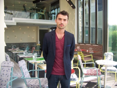Kevin Lory souhaite faire du Caffé italien un lieu de vie branché. Kevin Lory souhaite faire du Caffé italien un lieu de vie branché.
