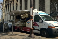 5. LE CAMION QUI FUME - food-truck de burgers (Paris).