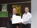 Le trophée de l'Excellence Bio remis au duo ARIA 85 - Sodexo