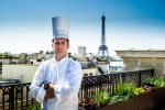 Jean-Edern Hurstel drive la restauration du Peninsula Paris