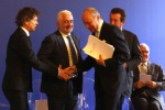 Laurent Fabius annonce une procédure simplifiée pour les stagiaires étrangers
