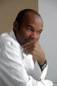 'C'est grâce à une équipe que l'on peut, chaque jour, offrir la meilleure qualité et le meilleur service aux clients', explique Marcel Ravin, chef du Blue Bay au Monte-Carlo Bay Hotel & Resort. 'C'est grâce à une équipe que l'on peut, chaque jour, offrir la meilleure qualité et le meilleur service aux clients', explique Marcel Ravin, chef du Blue Bay au Monte-Carlo Bay Hotel & Resort.
