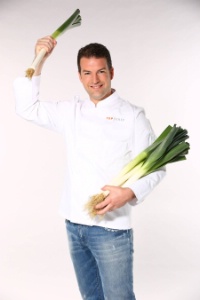 13 - Jean-Edern Hurstel
