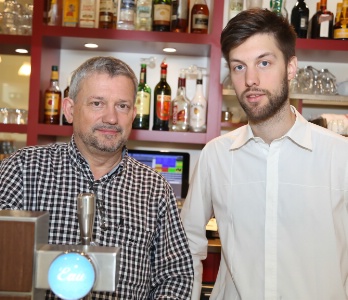 Albert et Adrien Béssière ont investi 450 000 € pour rénover leur établissement. Albert et Adrien Béssière ont investi 450 000 € pour rénover leur établissement.