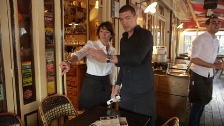 Alexandra Alévêque et son maître de stage, Nicolas Batinic. Alexandra Alévêque et son maître de stage, Nicolas Batinic.