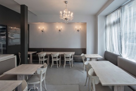 La salle principale du restaurant Neige d'été.