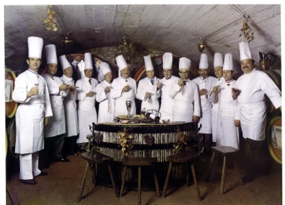 Les pères fondateurs de la nouvelle cuisine française dont, à gauche, Paul Bocuse.