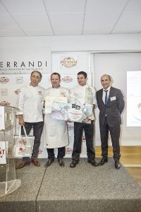 Guy-Michel Venuto, conseiller culinaire Président Professionnel, Eric Pras, John Argaud et Patrick Pétard, directeur général chez Lactalis Foodservice Europe.